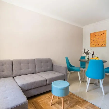 Elis Apartment